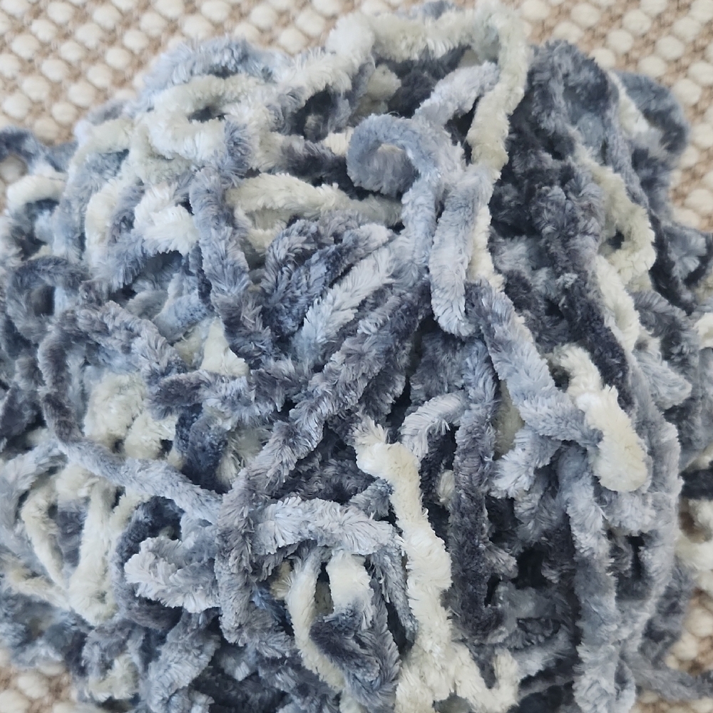 Mainstays Blue and Cream Plush Accent Pillow